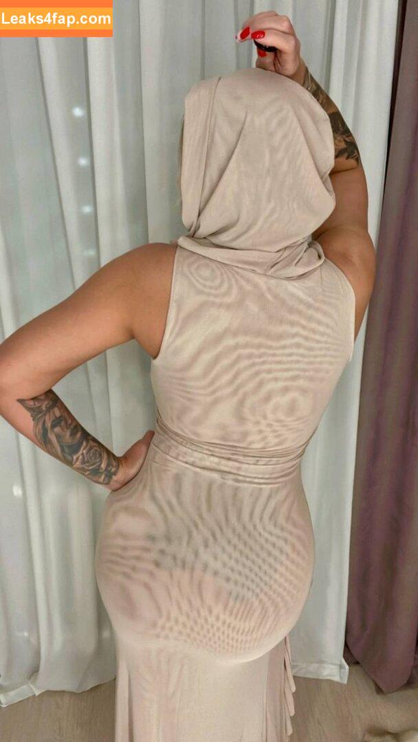 p_oksana_ / p_oksana__ leaked photo photo #0041