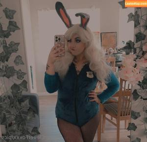 p3achyfoxxxfree photo #0001