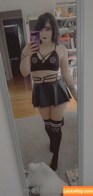 p3achyfoxxxfree photo #0022