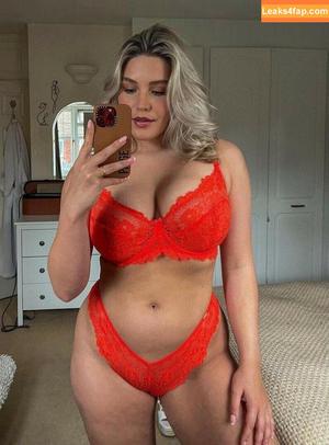 Paige Pilgrim photo #0129