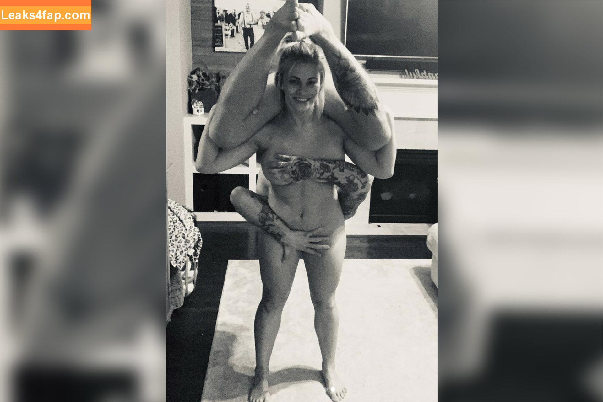 Paige Van /  leaked photo photo #0016