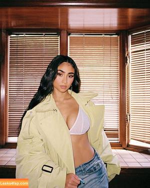 Paloma Mami photo #0018