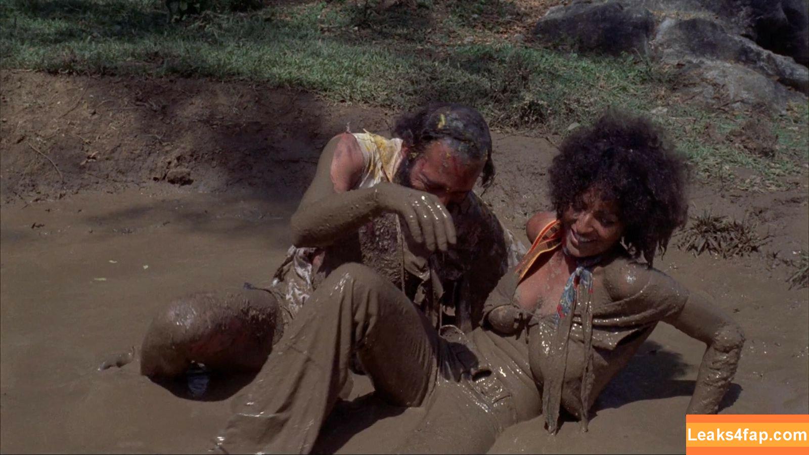 Pam Grier / fayejackson419 / pamrier leaked photo photo #0062