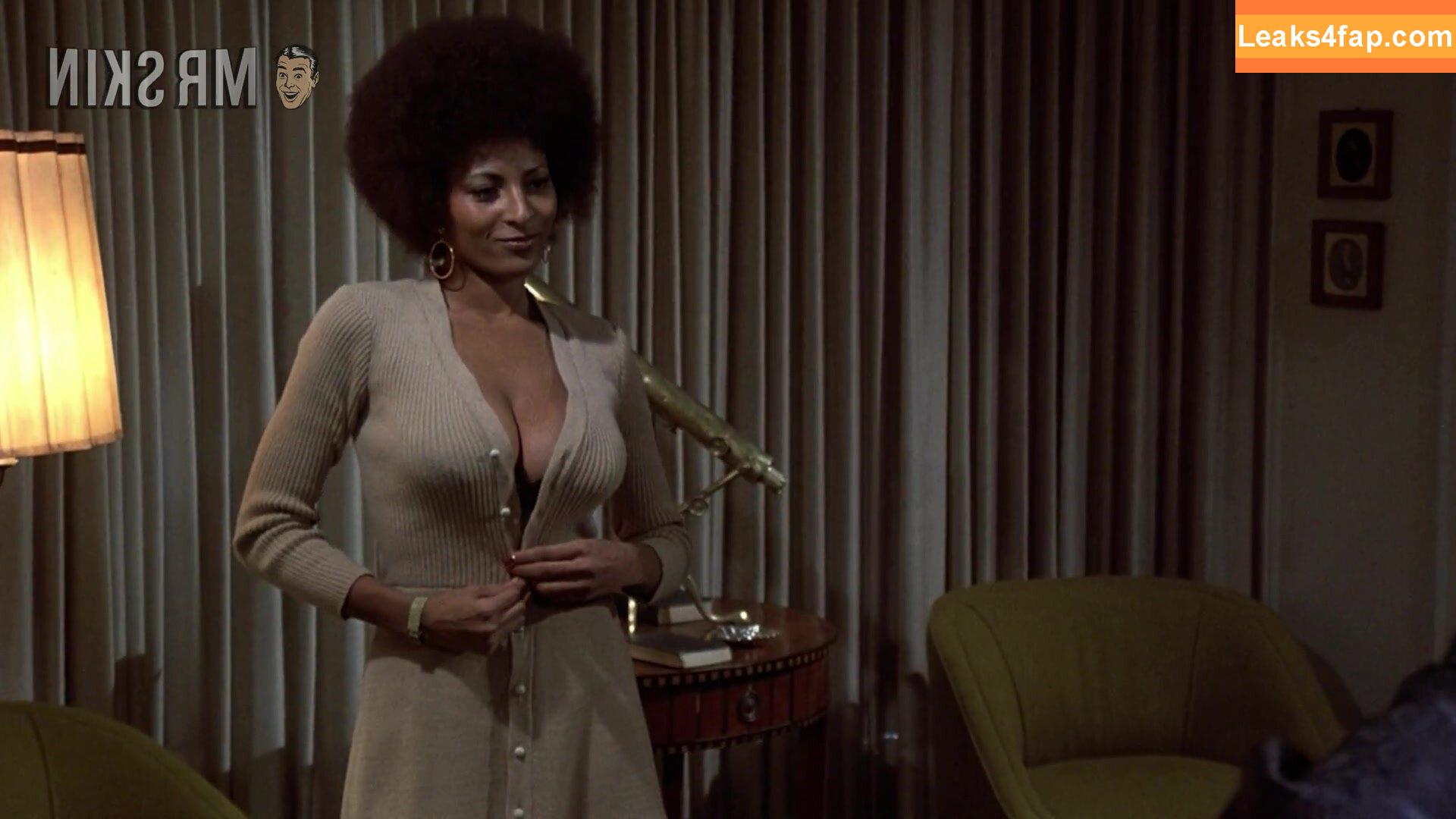 Pam Grier / pamrier leaked photo photo #0087