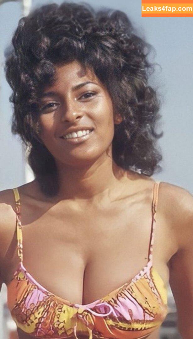 Pam Grier / pamrier leaked photo photo #0093