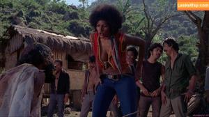 Pam Grier photo #0067