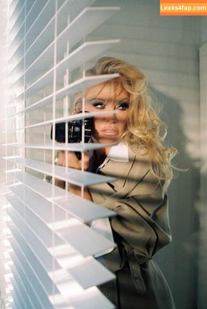 Pamela Anderson photo #0065