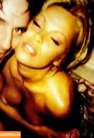 Pamela Anderson photo #0279