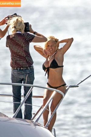 Pamela Anderson photo #0342