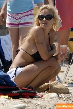 Pamela Anderson photo #0584