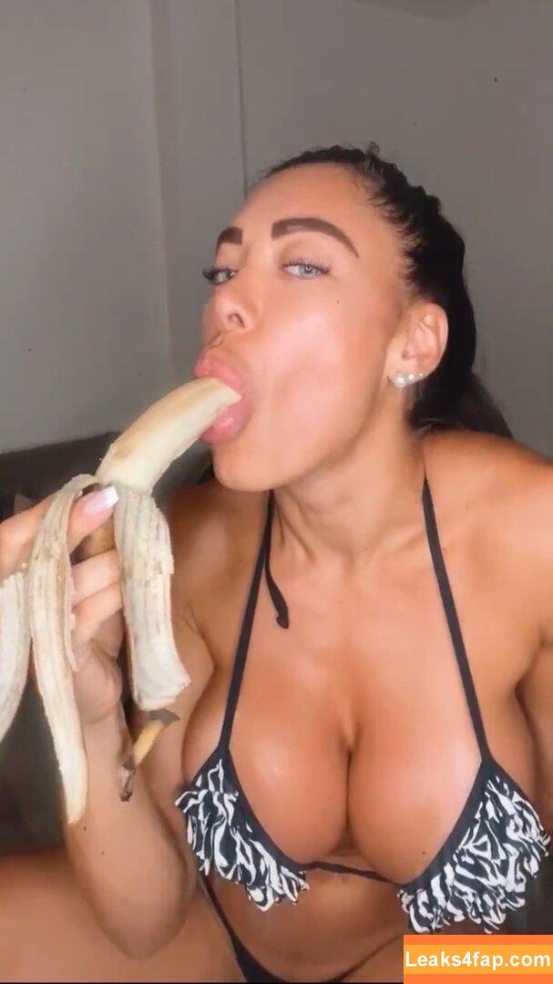 Pamela Pombo / pamelapombo / pamepombo / yopamelapombo leaked photo photo #0008