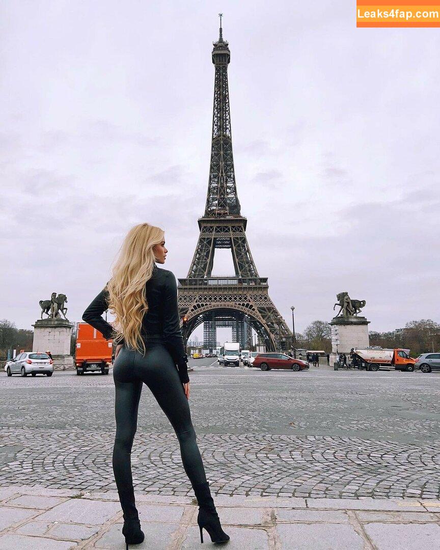 Pamela Reif / pamela_rf leaked photo photo #0013