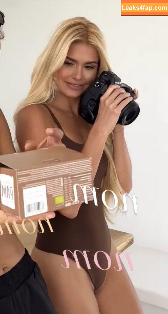 Pamela Reif / pamela_rf leaked photo photo #0185