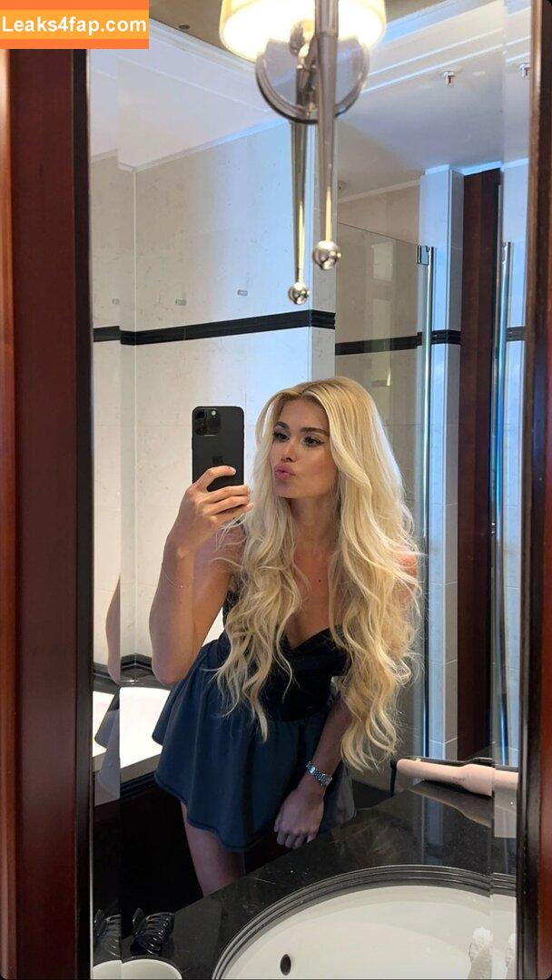 Pamela Reif / pamela_rf leaked photo photo #0216