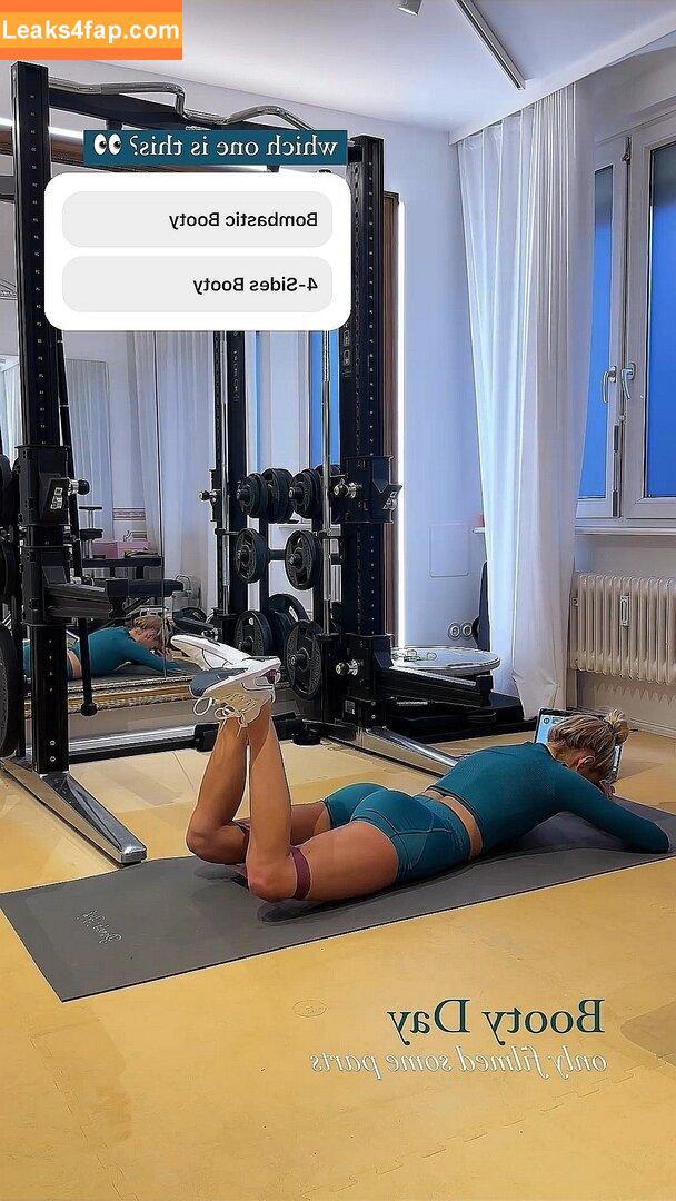 Pamela Reif / pamela_rf leaked photo photo #0408