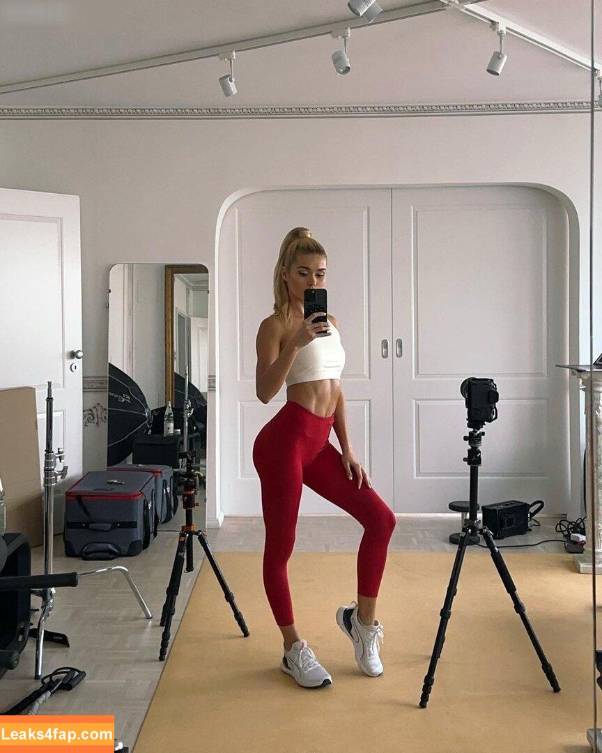 Pamela Reif / pamela_rf leaked photo photo #0429