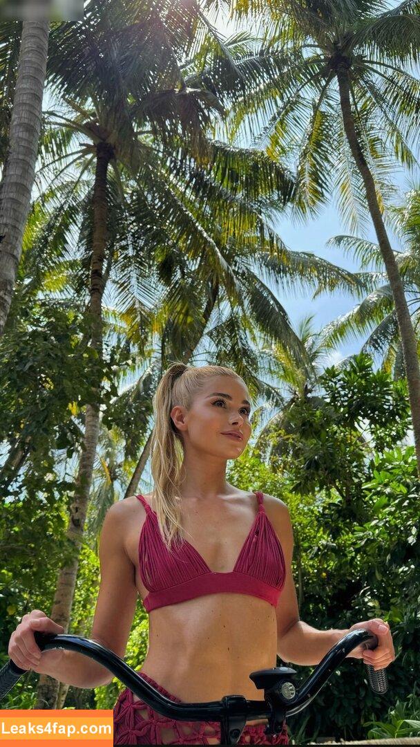 Pamela Reif / pamela_rf leaked photo photo #0450