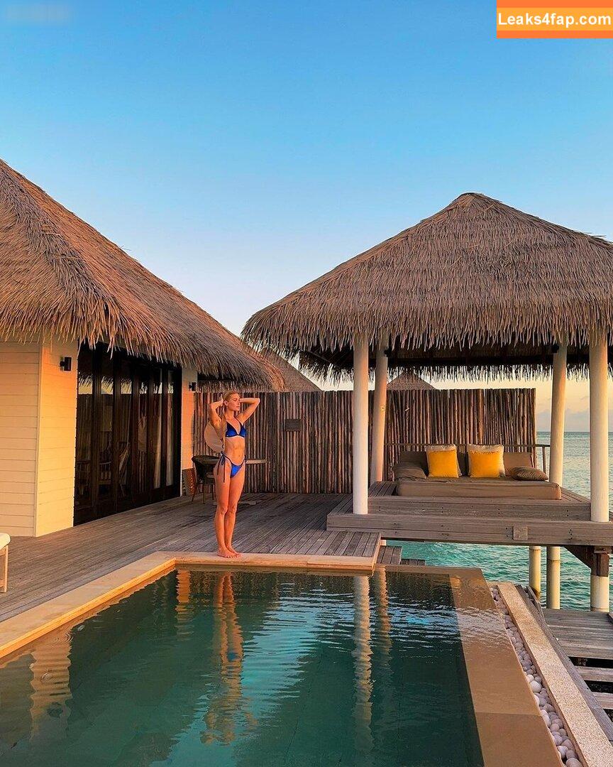 Pamela Reif / pamela_rf leaked photo photo #0488