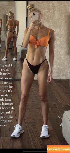 Pamela Reif photo #0158