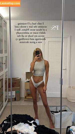 Pamela Reif photo #0307