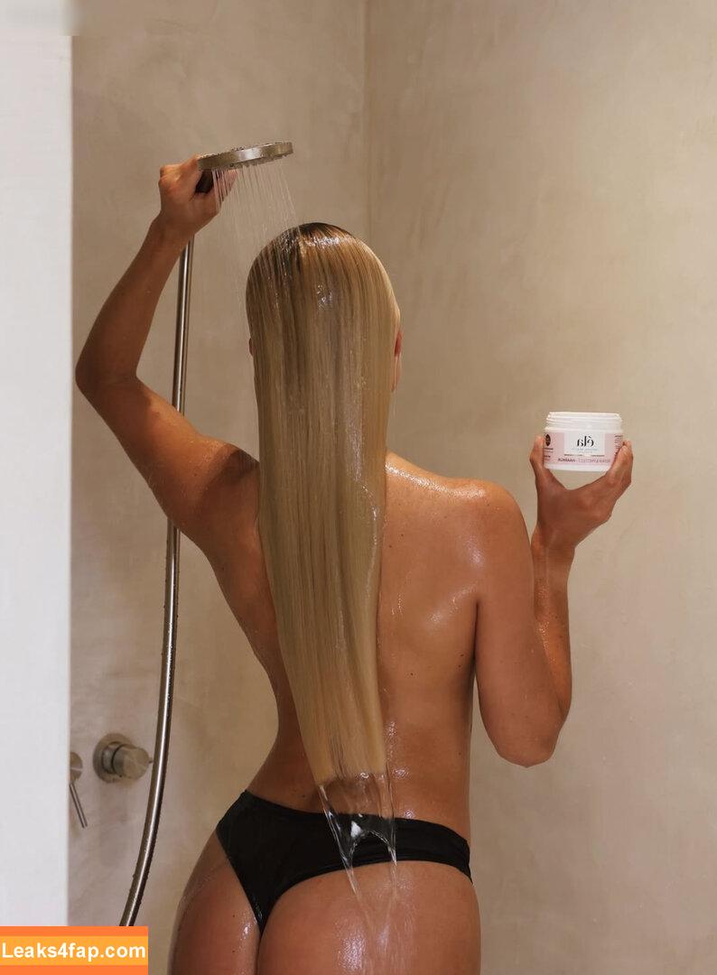 Pamela Reif / pamela_rf leaked photo photo #1037