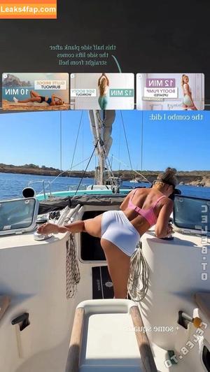 Pamela Reif photo #1098