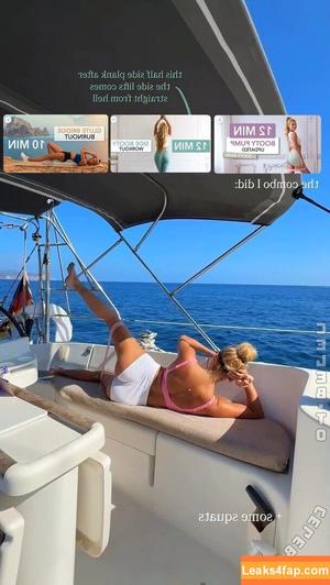 Pamela Reif photo #1103