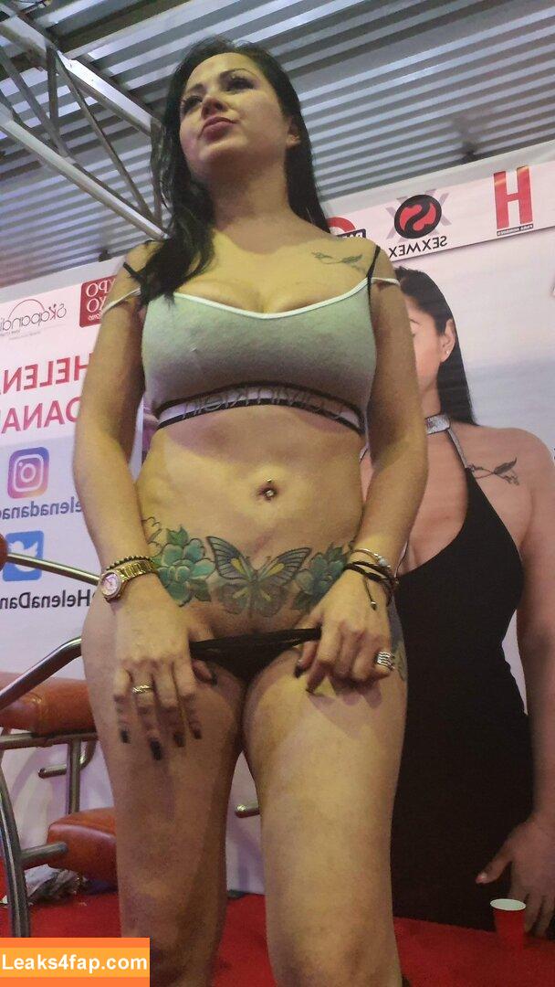 Pamela Ríos /  leaked photo photo #0007