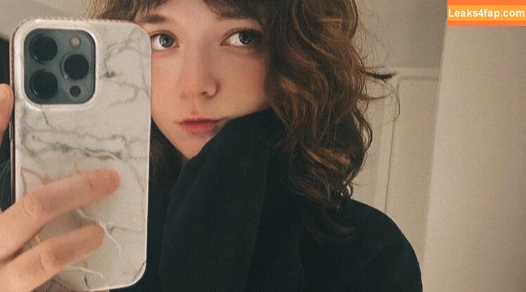 pantsumime /  leaked photo photo #0001
