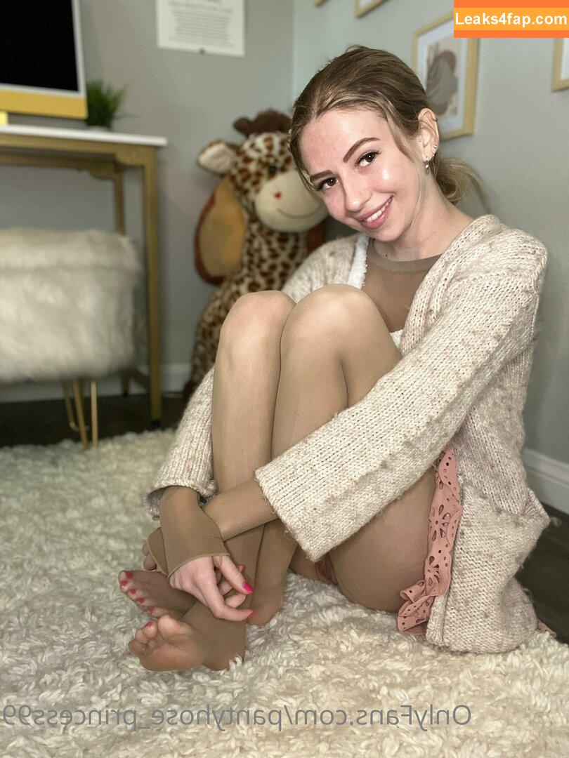 pantyhose_princess99 /  leaked photo photo #0080