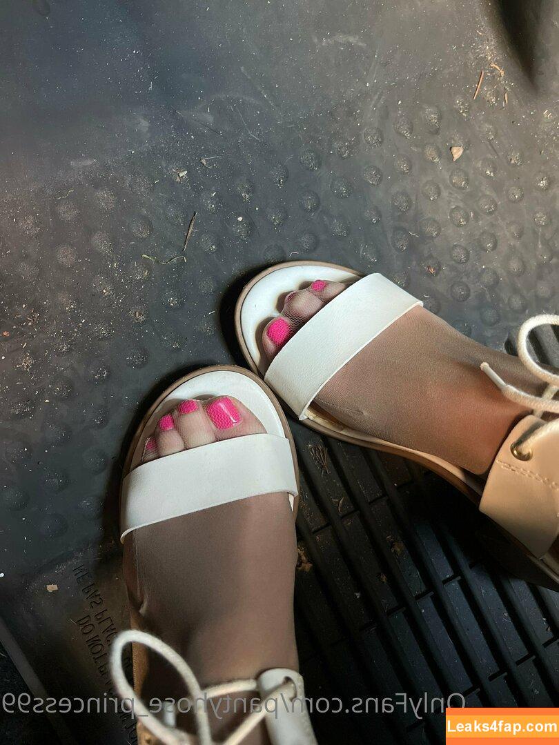 pantyhose_princess99 /  leaked photo photo #0091