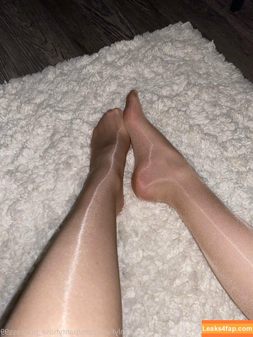 pantyhose_princess99 /  leaked photo photo #0106