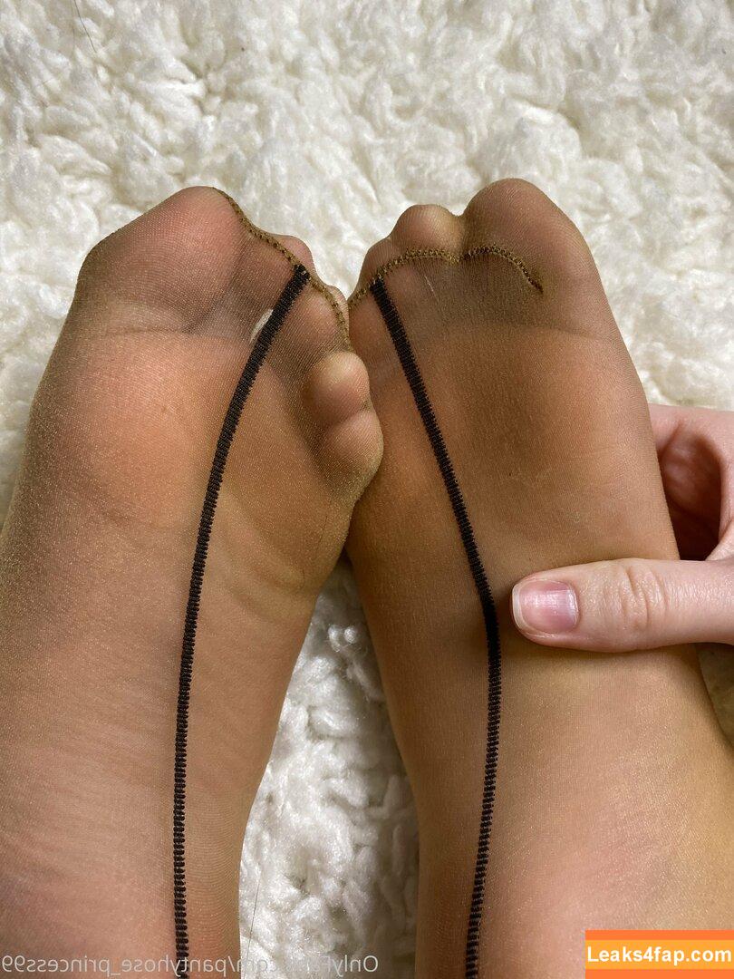 pantyhose_princess99 /  leaked photo photo #0181