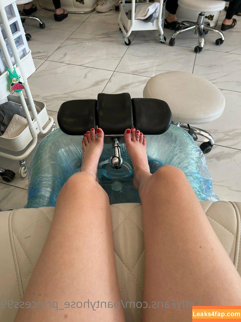 pantyhose_princess99 /  leaked photo photo #0324