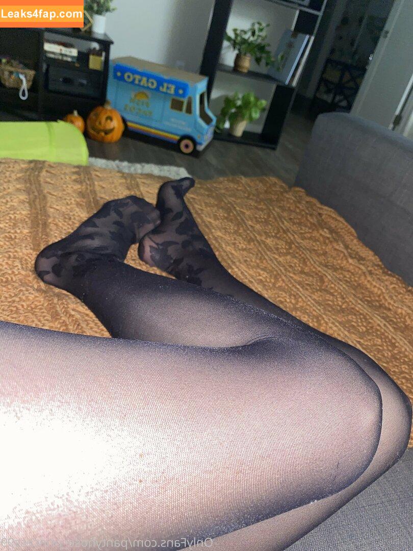 pantyhose_princess99 /  leaked photo photo #0421