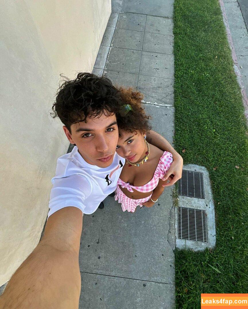 Paola Locatelli / Paola Lct / paolalct leaked photo photo #0108