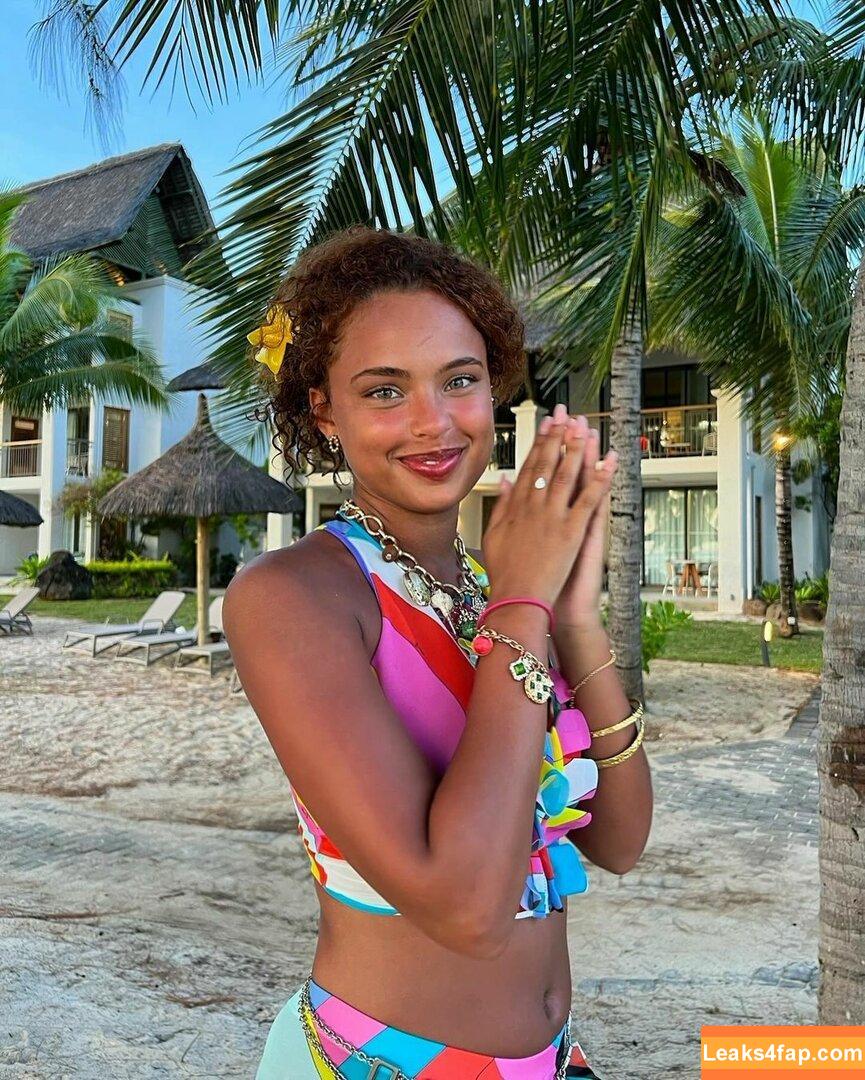 Paola Locatelli / Paola Lct / paolalct leaked photo photo #0118