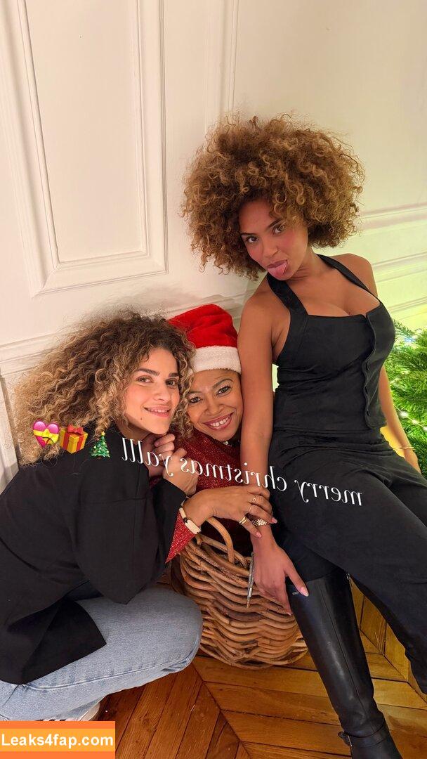 Paola Locatelli / Paola Lct / paolalct leaked photo photo #0384