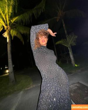 Paola Locatelli photo #0128