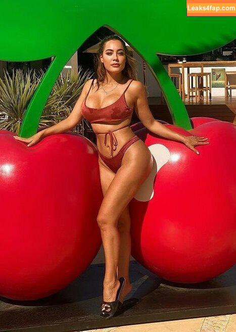 Paola Saulino / paolasaulino / paolinasaulino leaked photo photo #0200