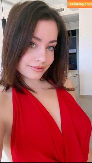 Paola Skye photo #0645