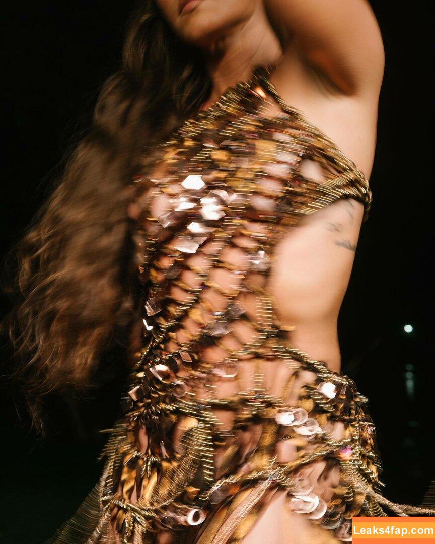 Paolla Oliveira / paollaoliveirareal / paulinhamissbumbum слитое фото фото #0139