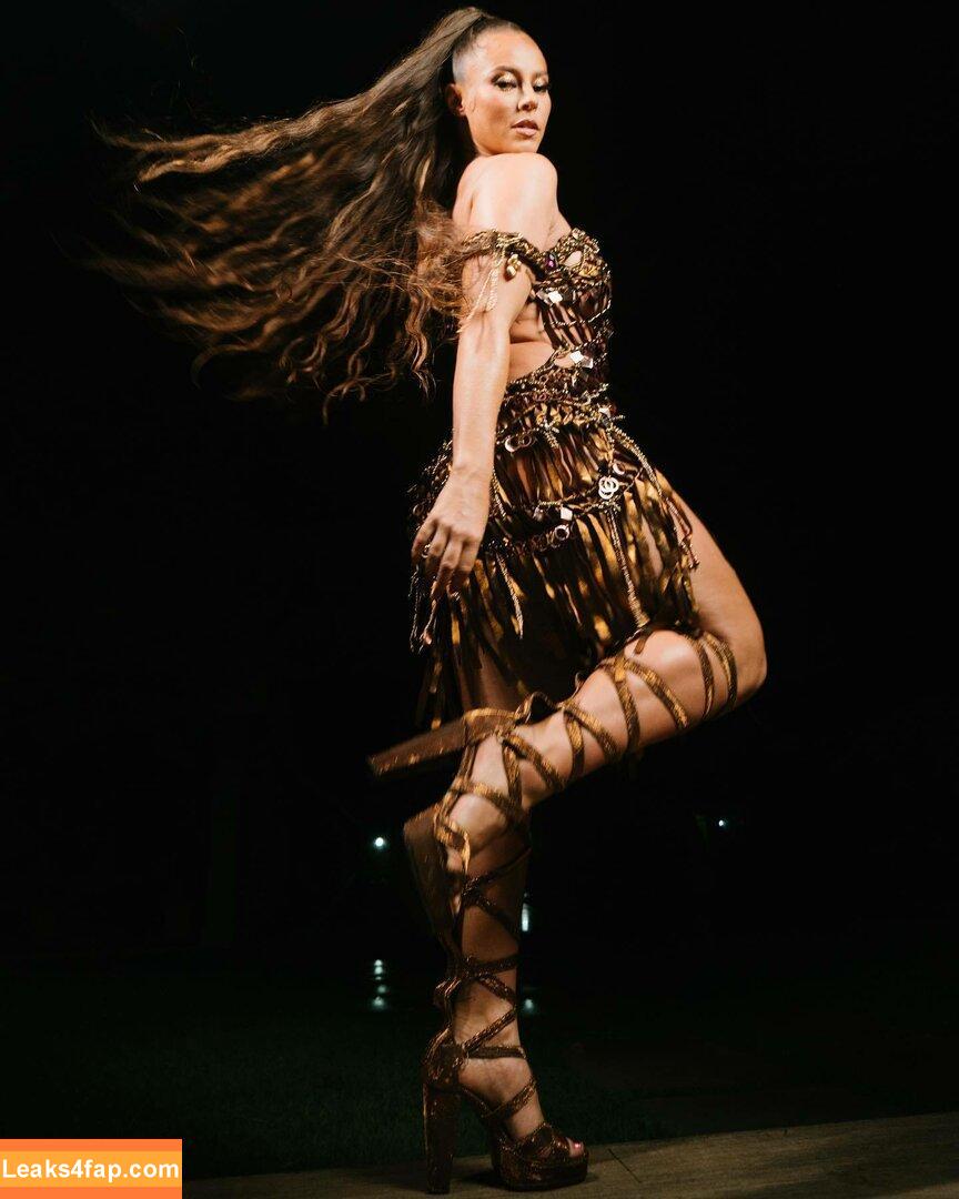 Paolla Oliveira / paollaoliveirareal / paulinhamissbumbum слитое фото фото #0140