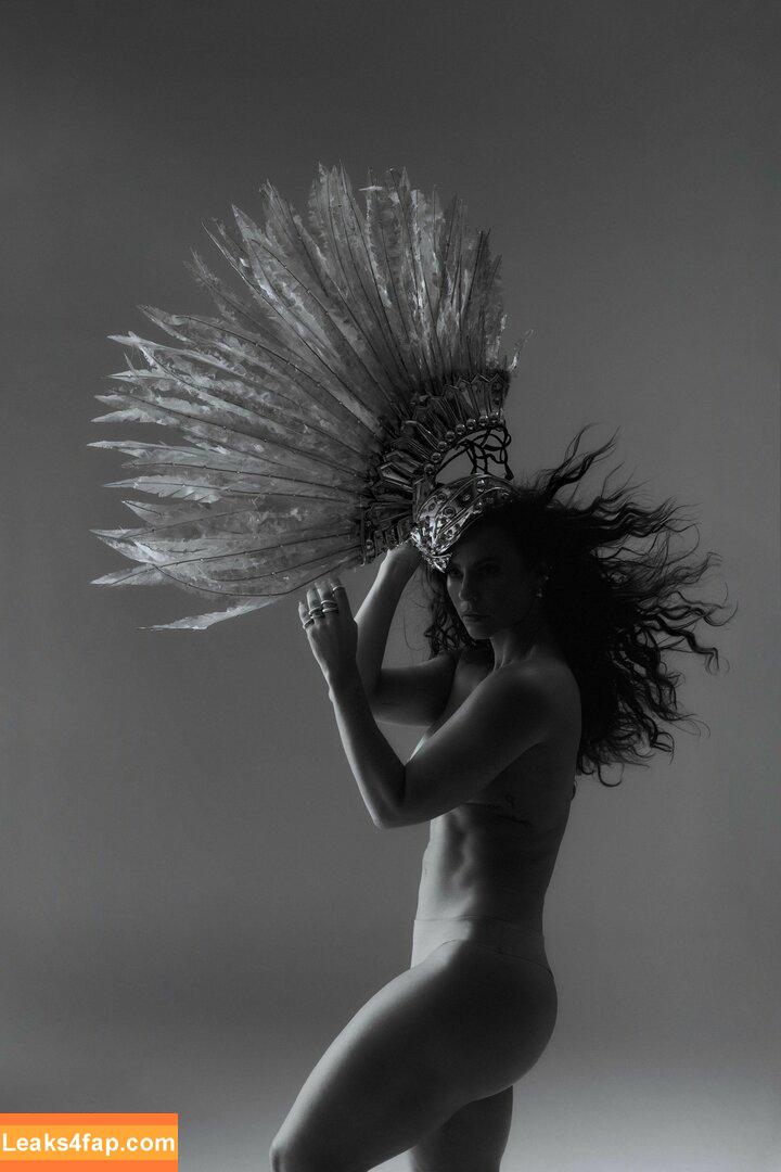 Paolla Oliveira / paollaoliveirareal / paulinhamissbumbum слитое фото фото #0381