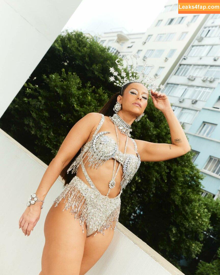 Paolla Oliveira / paollaoliveirareal / paulinhamissbumbum leaked photo photo #0409