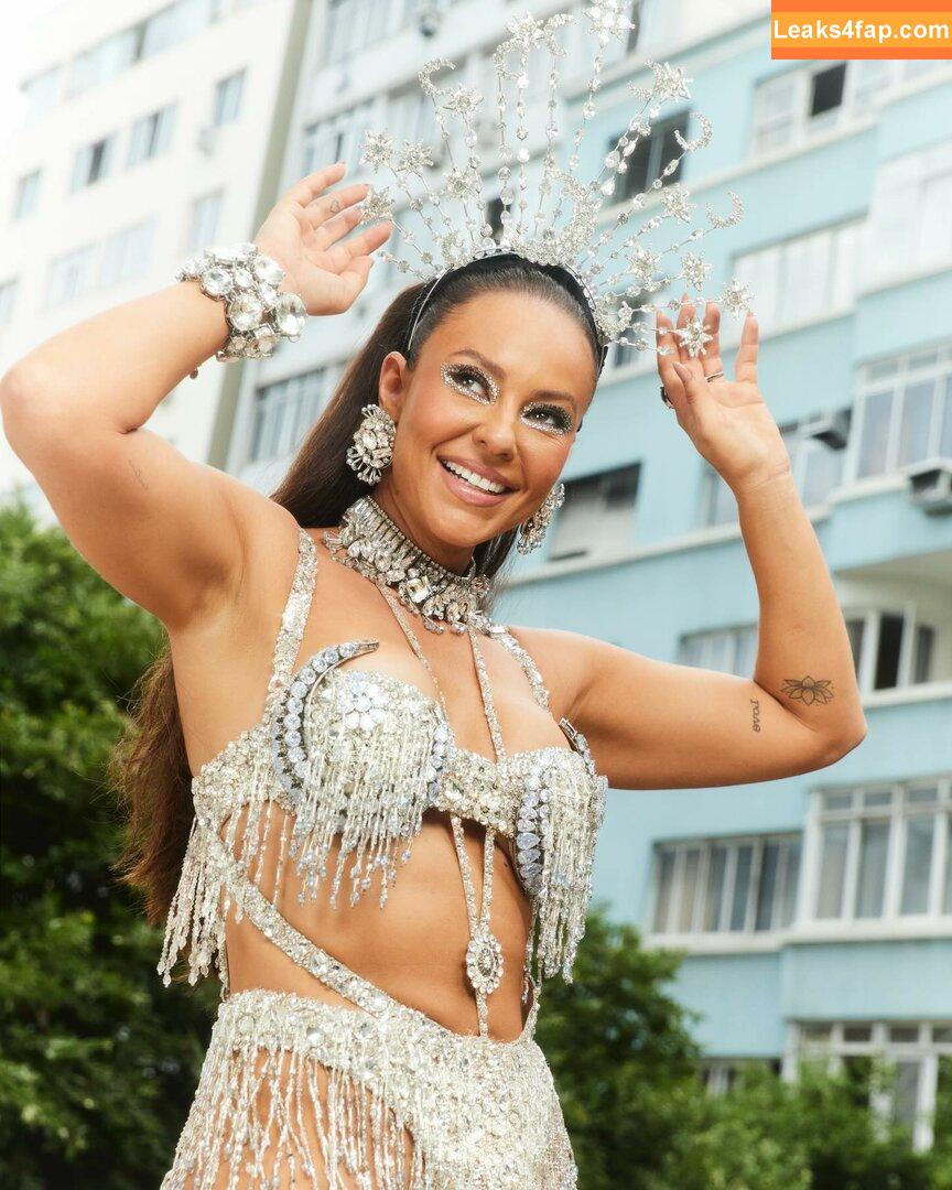 Paolla Oliveira / paollaoliveirareal / paulinhamissbumbum слитое фото фото #0411