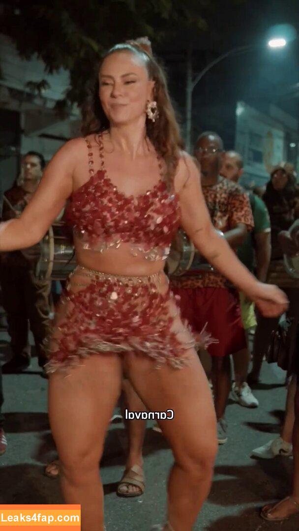 Paolla Oliveira / paollaoliveirareal / paulinhamissbumbum слитое фото фото #0540