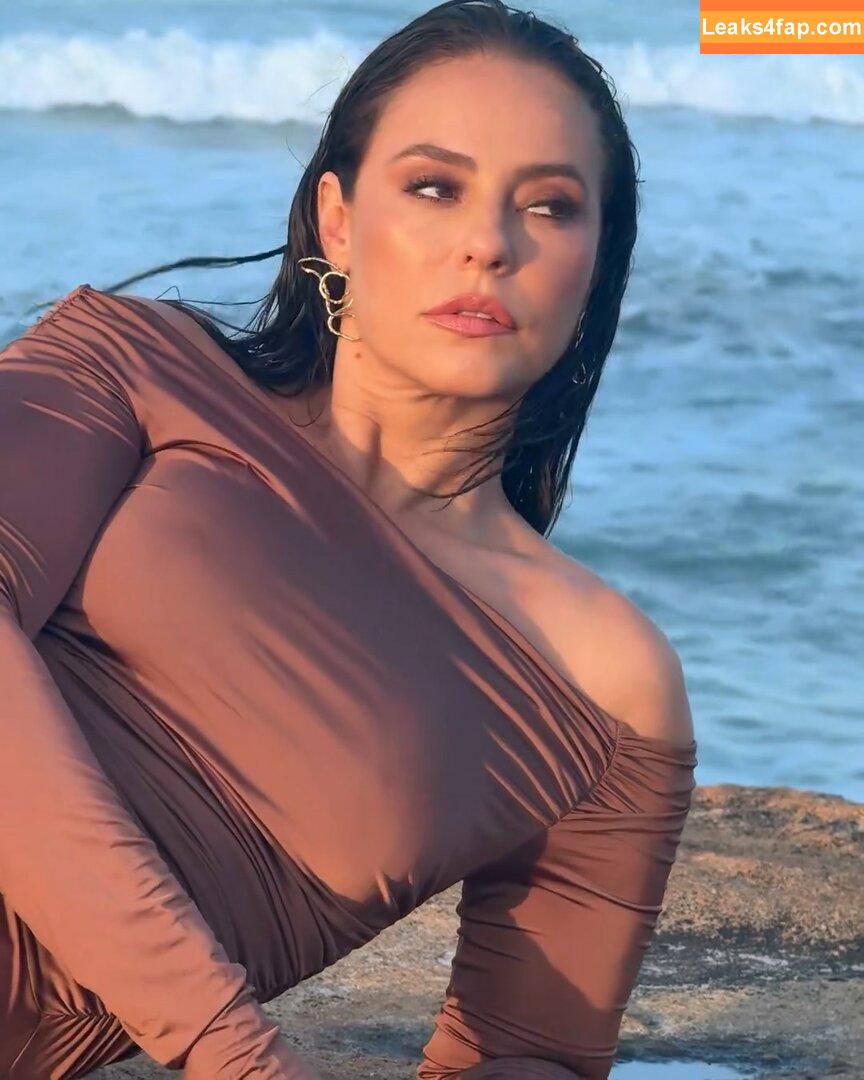 Paolla Oliveira / paollaoliveirareal leaked photo photo #0626