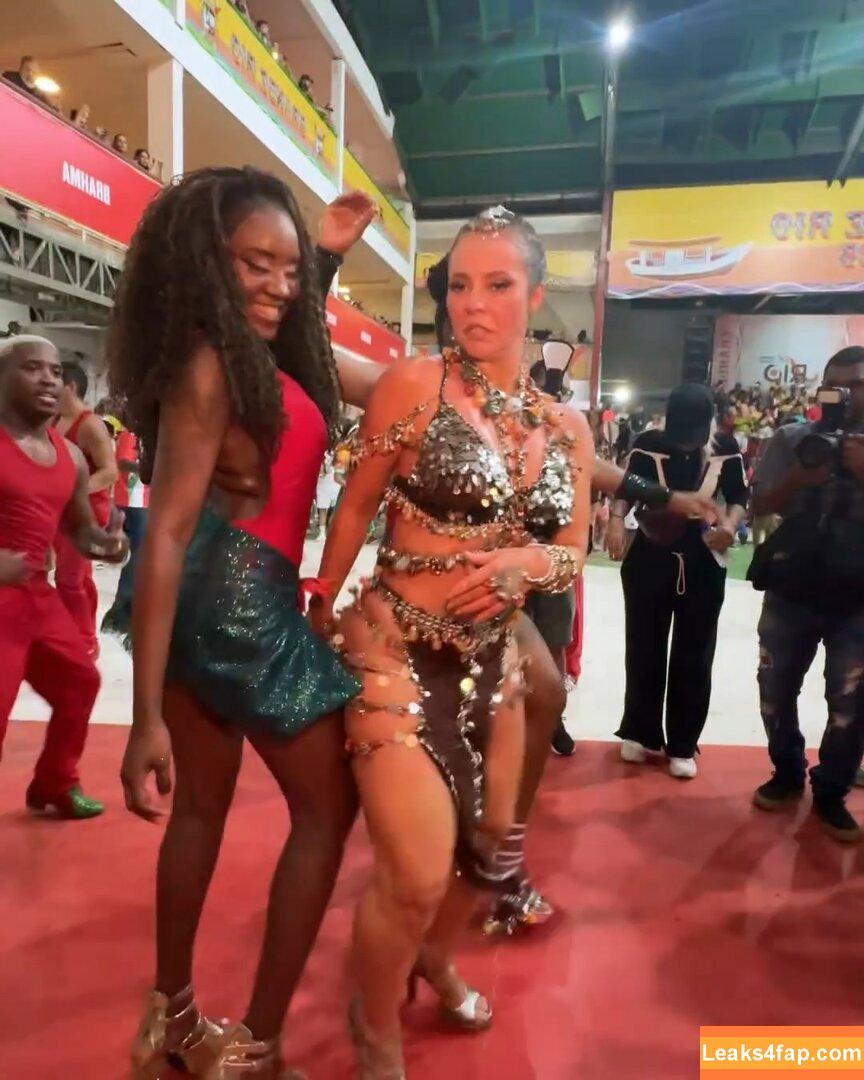 Paolla Oliveira / paollaoliveirareal / paulinhamissbumbum leaked photo photo #0726