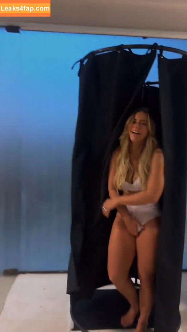 Paolla Oliveira / paollaoliveirareal / paulinhamissbumbum leaked photo photo #1097